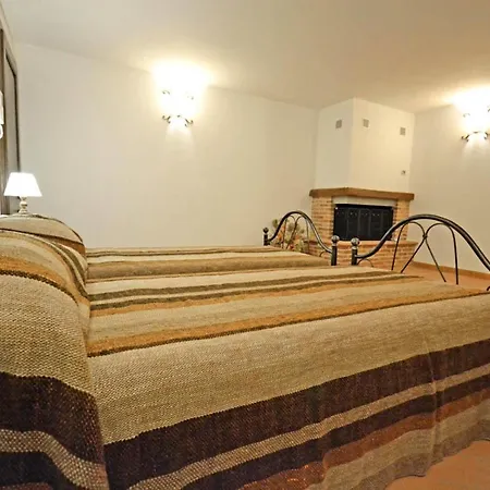 Farneta Ii Sleeps 8 Pool Air Con Wifi